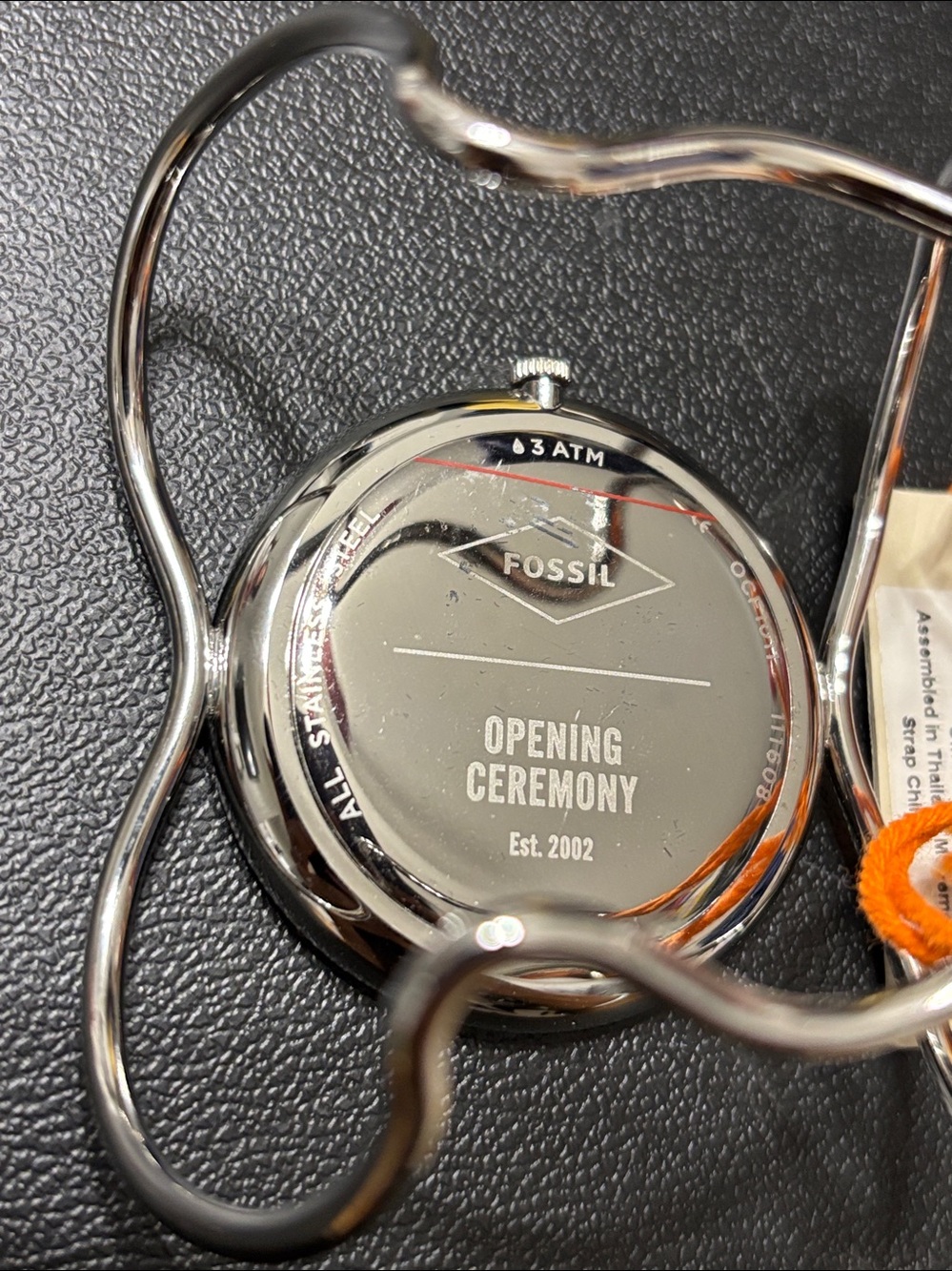 Fossil Silver Table Clock with Iridescent Mother-of-Pearl Face. Opening ceremony - Picture 3 of 8